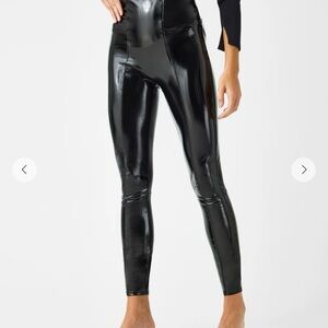 Spanx faux patent leather leggings M